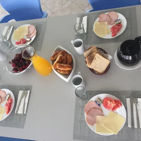 къща за гости анди